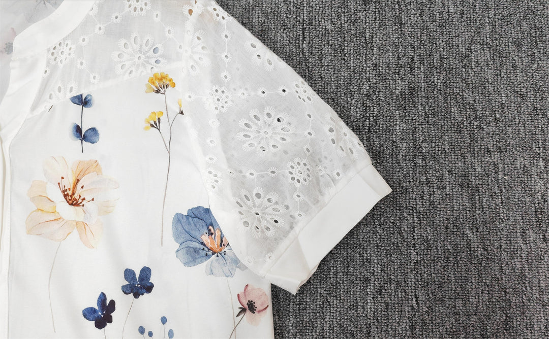 Floravie® - Short-sleeved top with eyelet lace and garden floral print